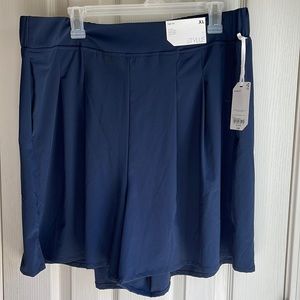 NWT STYLUS NAVY BLUE ACTIVE SHORT